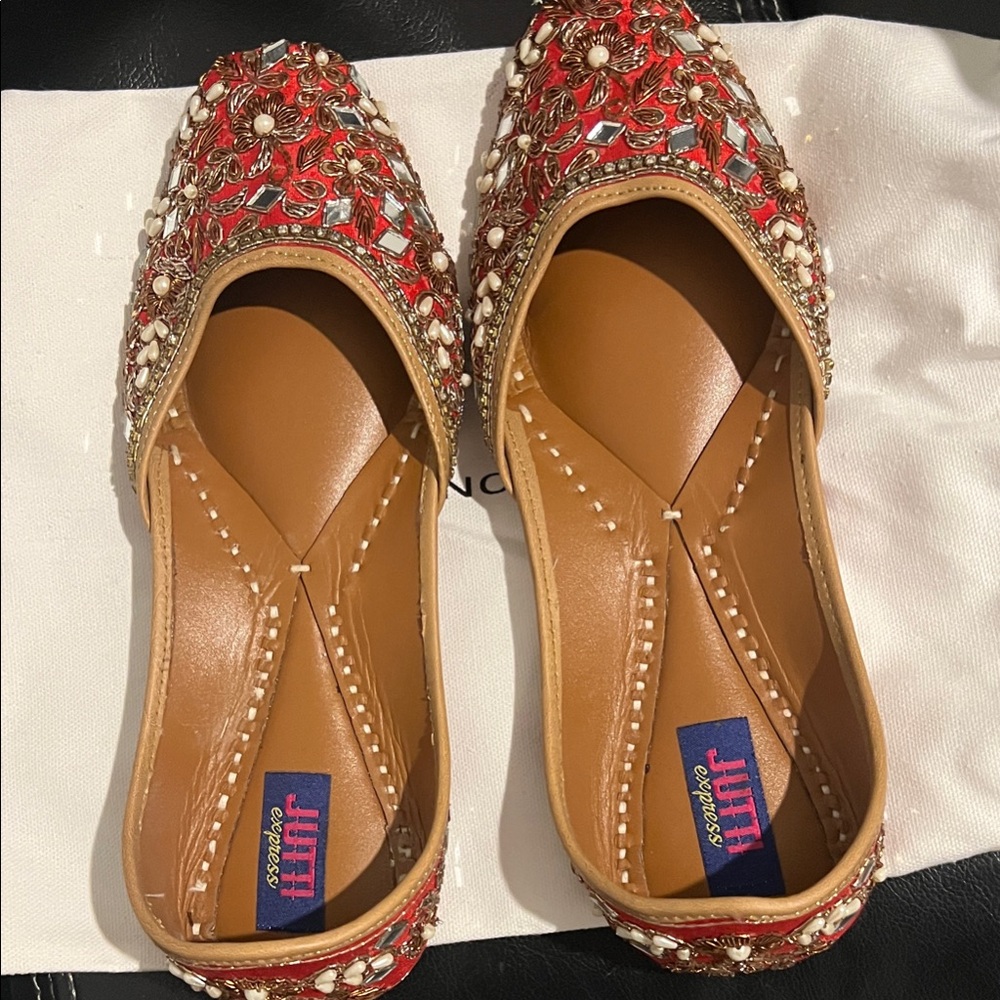 Embroidered Red Women's Shoes